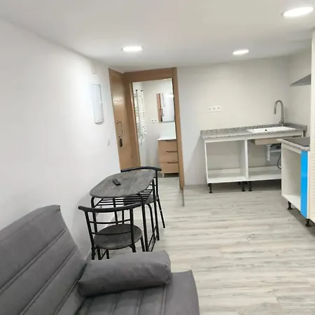 Charming In Centre 20 M² Internet Included * Igualada