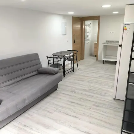 Charming In Centre 20 M² Internet Included Igualada